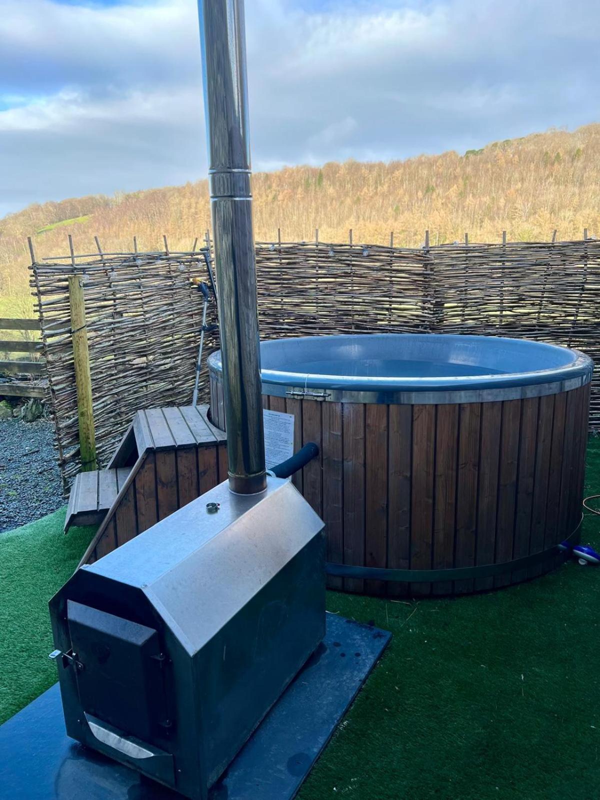 Cader Mountain View Cottage With Hot Tub In Snowdonia ドルゲラウ エクステリア 写真